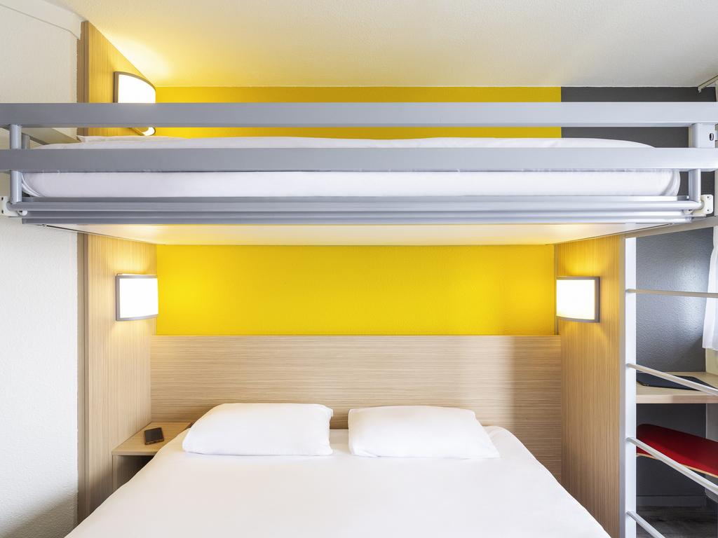 Greet Angouleme Hotel 2*