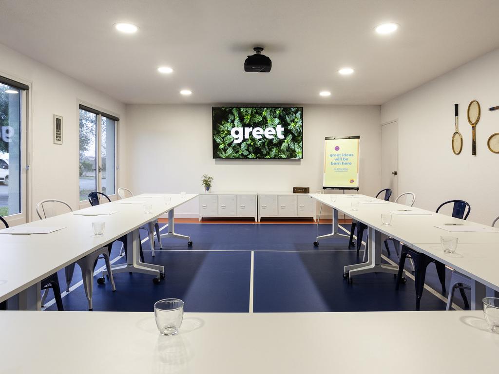 Greet Angoulême - Nouvelle Marque écoresponsable Accor, Engagé Rse, Produits Locaux, Terrain De Pétanque, Terrasse, Dog Friendly Hotel